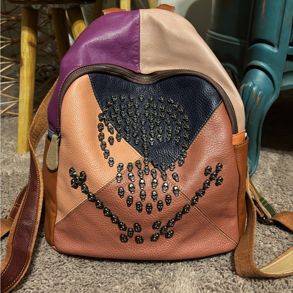 Amerileather joreah leather skull medium purse backpack bag - Picture 8 of 9